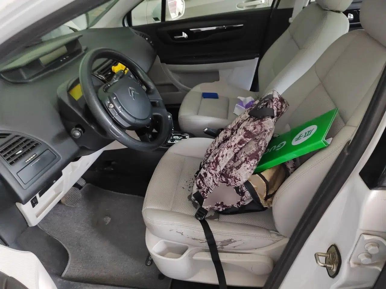 Citroen C-Quatre 2013 Sedan 1.6L Automatic Prestige Model — миниатюра 16