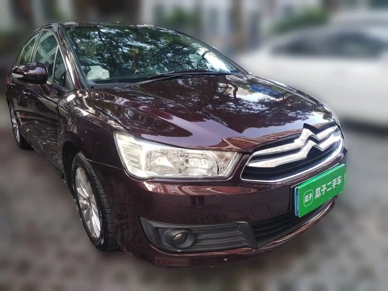 Citroen C-Quatre 2014 VTS Version 1.6L Manual - Premium Model — миниатюра 3