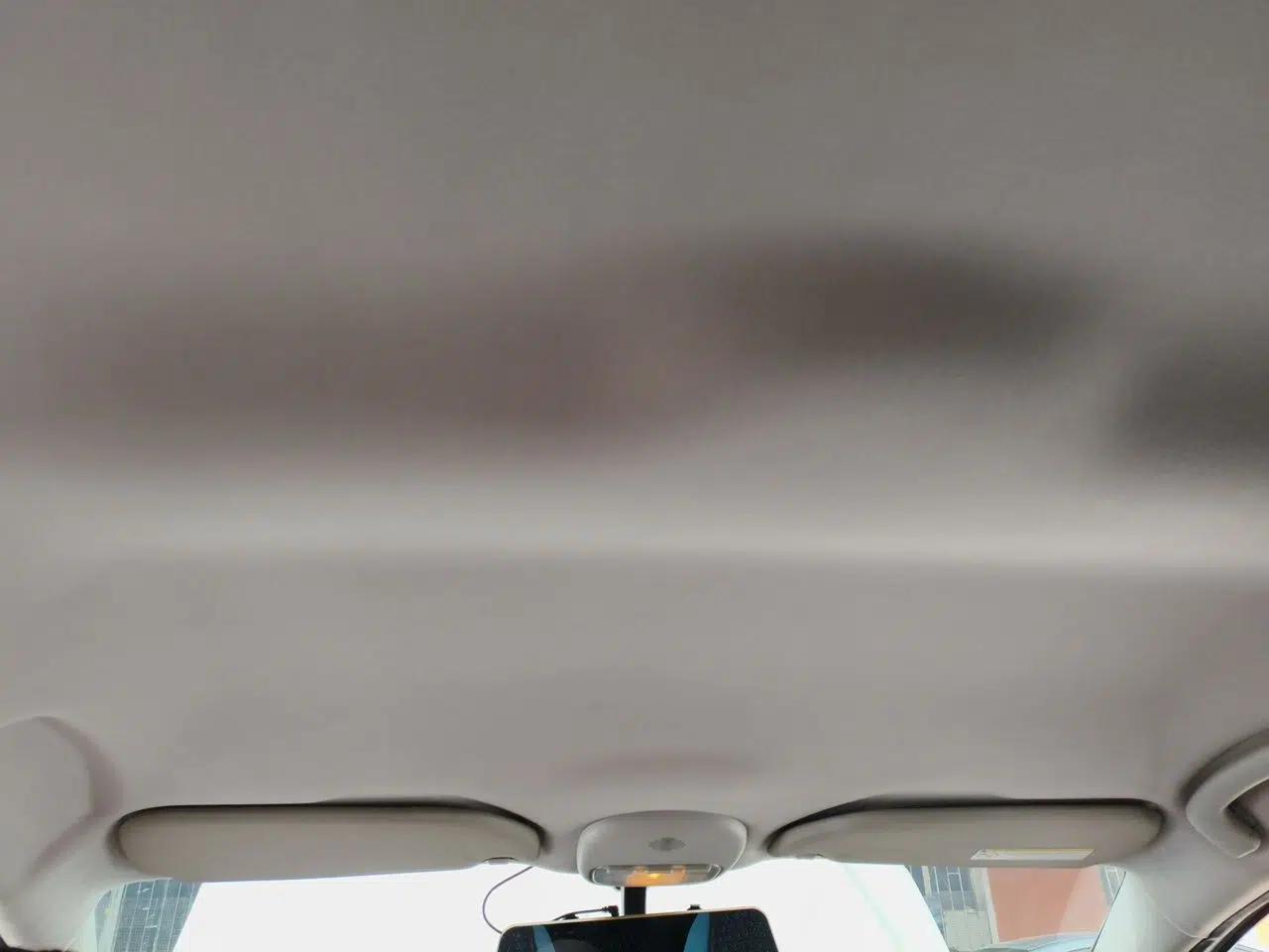 Citroen C-Quatre 2013 Sedan 1.6L Automatic Prestige Model — миниатюра 19
