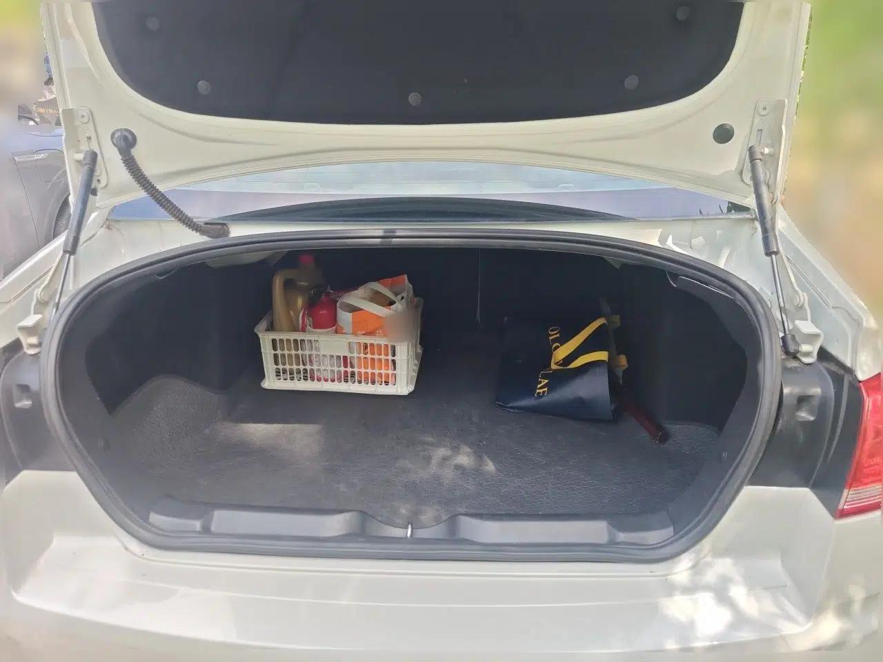 Citroen C-Quatre 2013 Sedan 1.6L Automatic Prestige Model — миниатюра 20