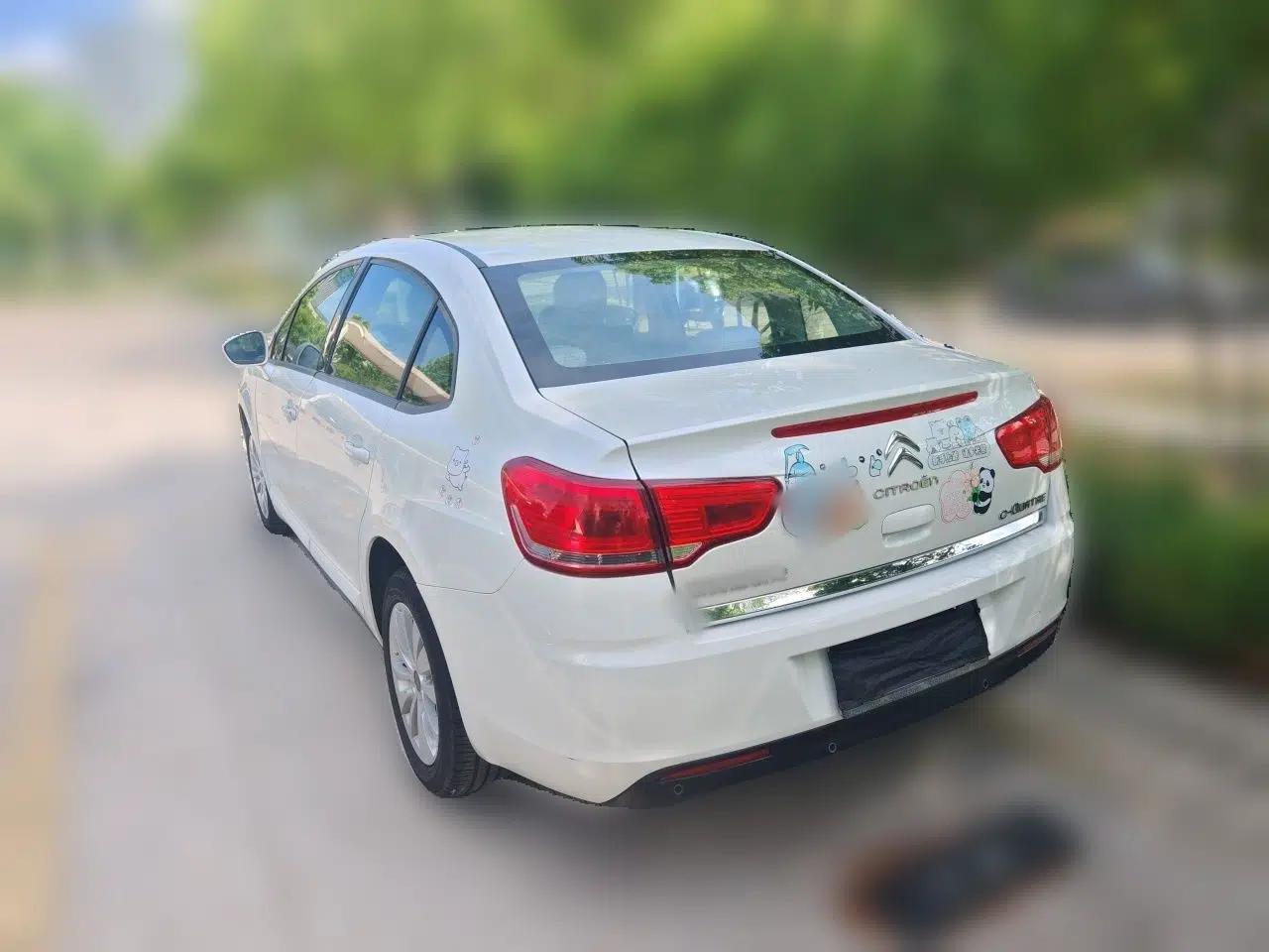 Citroen C-Quatre 2013 Sedan 1.6L Automatic Prestige Model — миниатюра 4