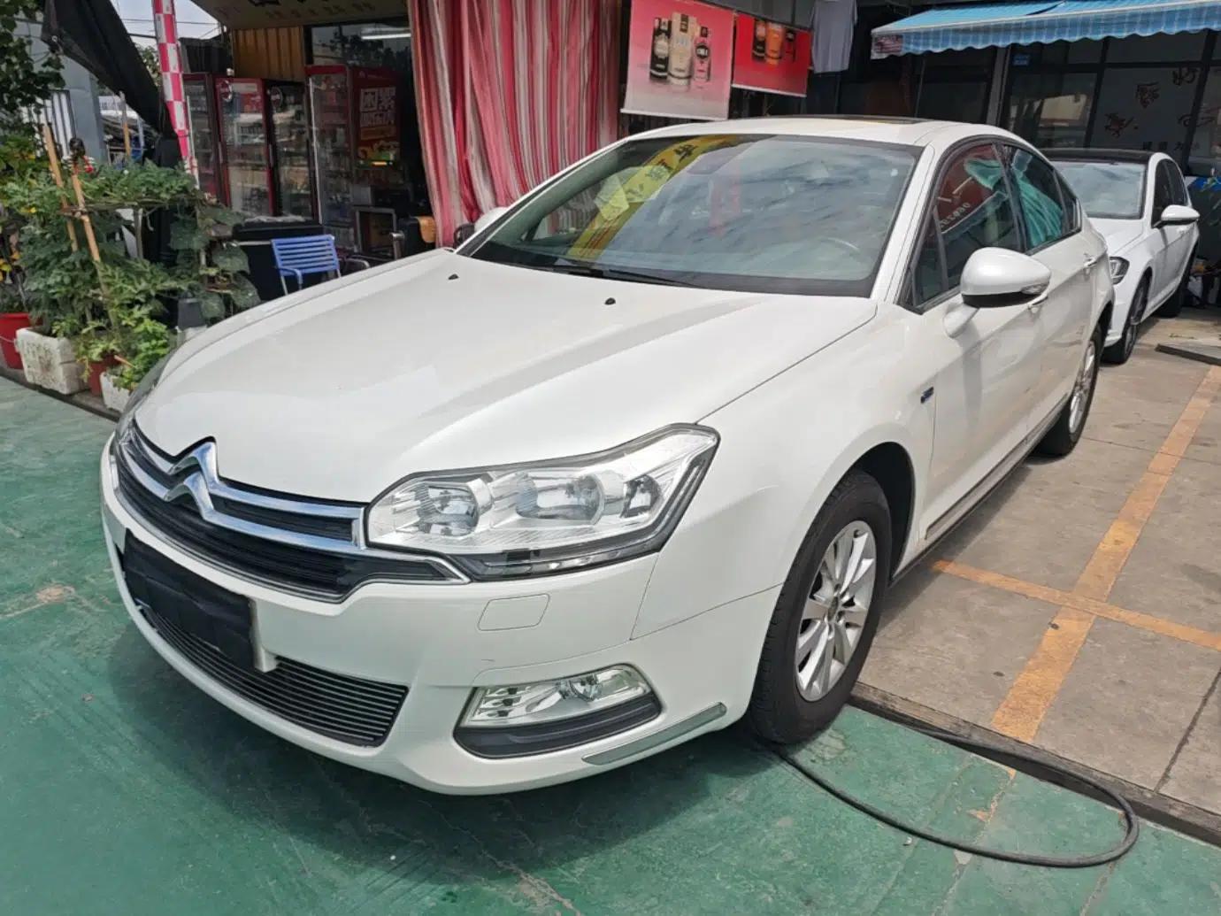 Citroen C5 2014 1.6T Automatic Luxury Model — миниатюра 1