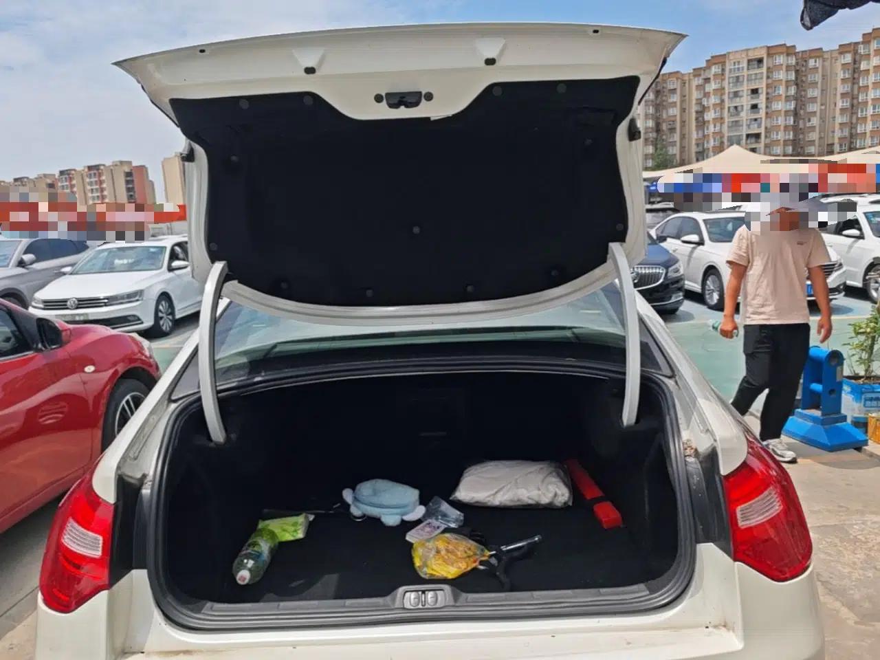 Citroen C5 2014 1.6T Automatic Luxury Model — миниатюра 21