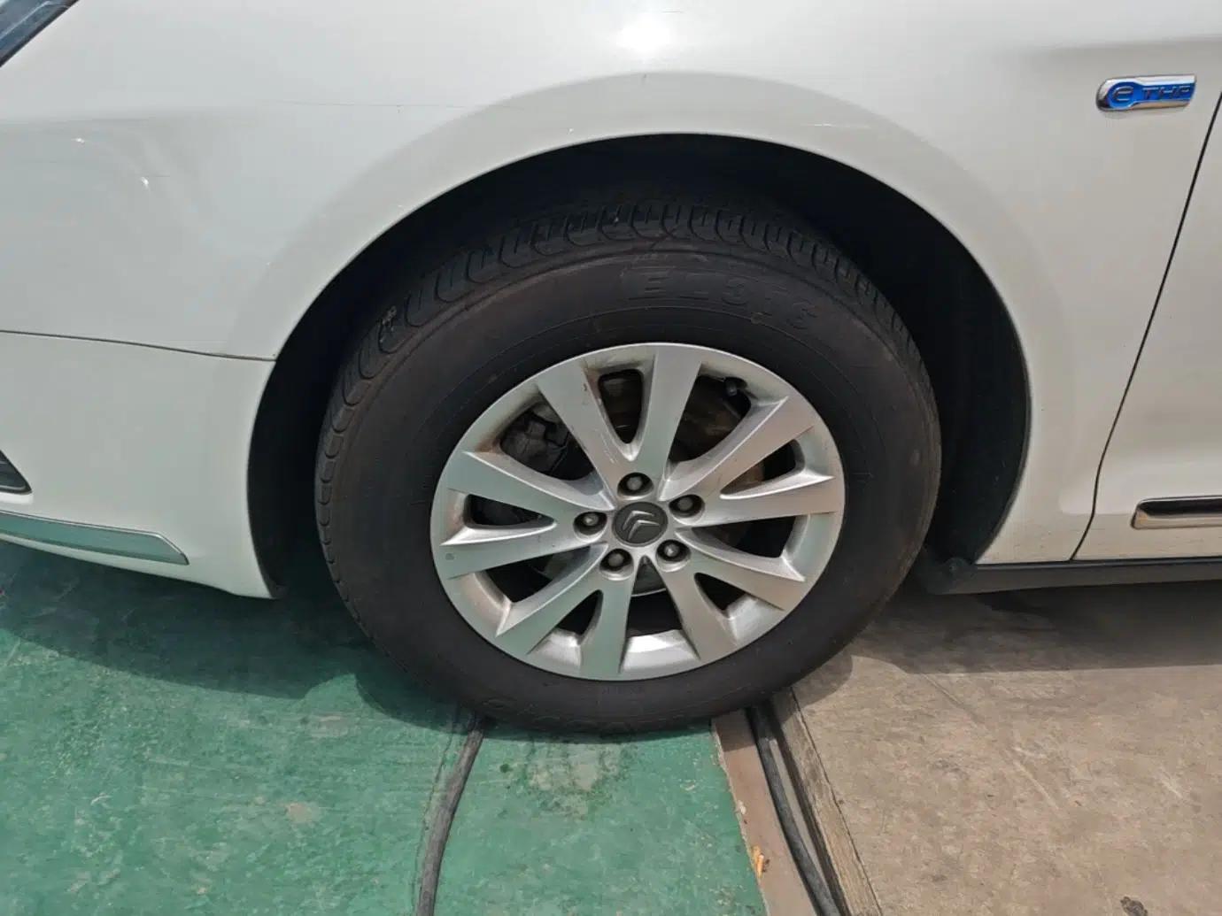 Citroen C5 2014 1.6T Automatic Luxury Model — миниатюра 9