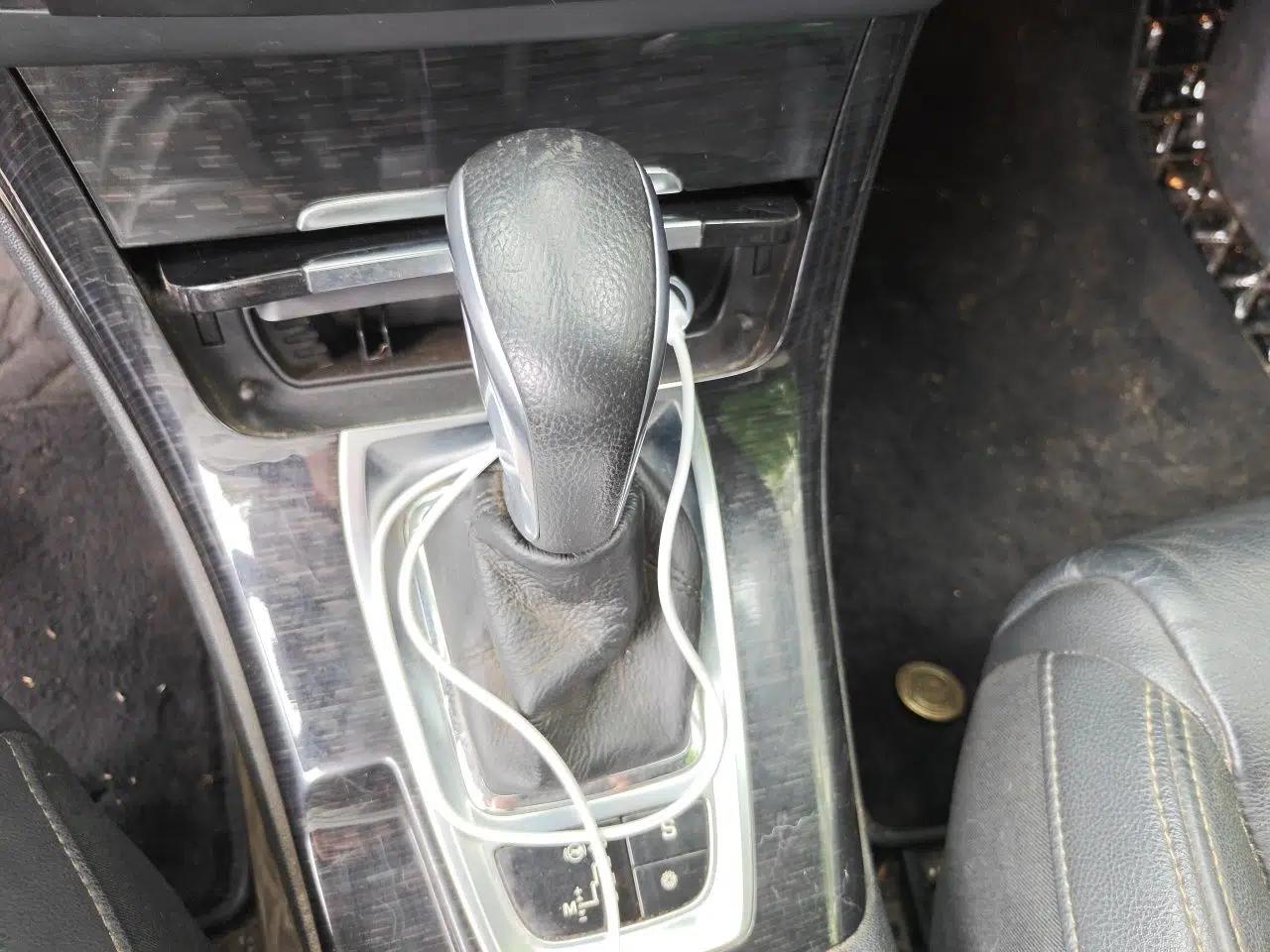 Citroen C5 2013 2.0L Automatic Luxury Model — миниатюра 15