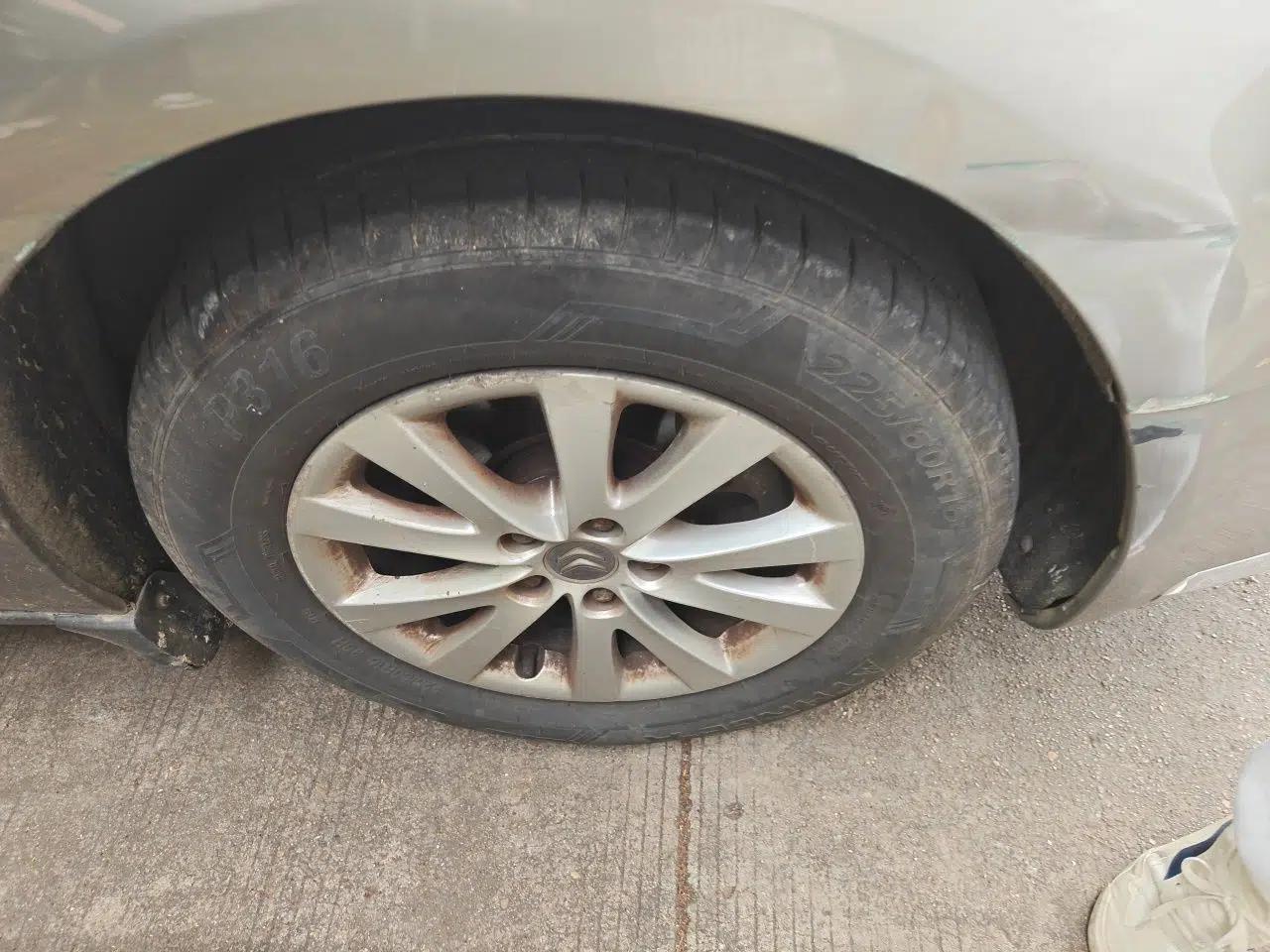 Citroen C5 2013 2.0L Automatic Luxury Model — миниатюра 8