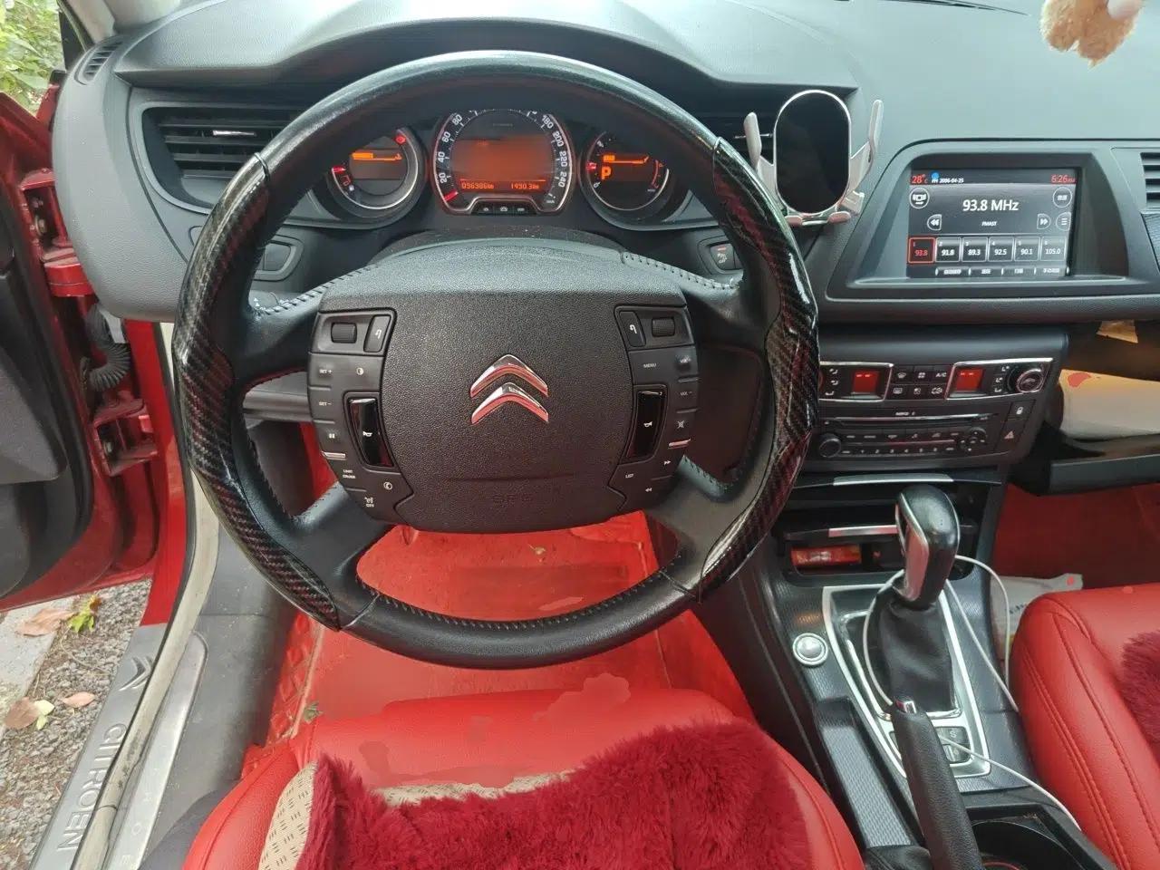 Citroen C5 2014 1.6T Automatic Luxury Model — миниатюра 11