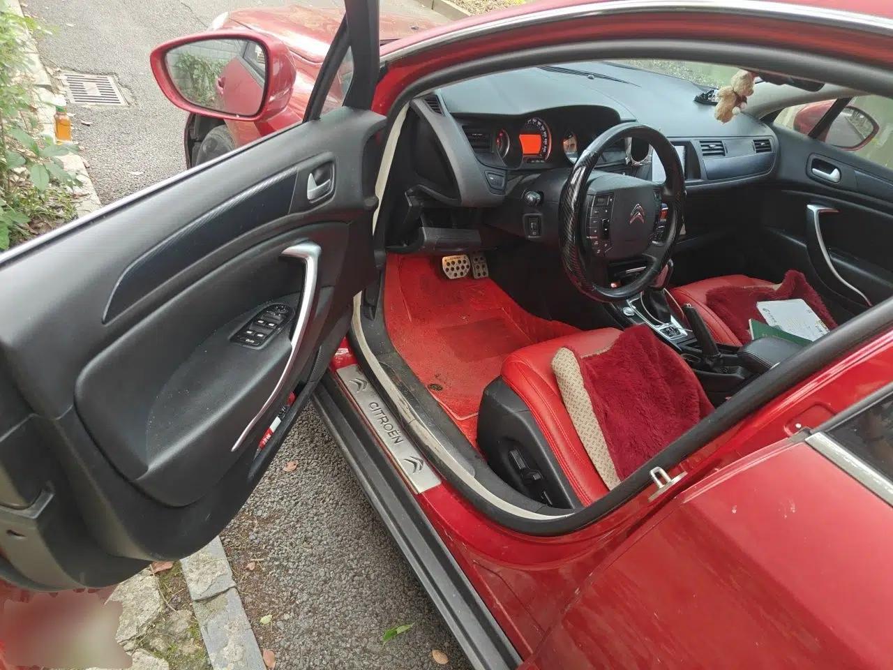 Citroen C5 2014 1.6T Automatic Luxury Model — миниатюра 17