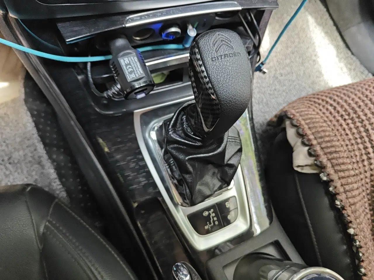 Citroen C5 2013 2.3L Automatic Zunyu Model — миниатюра 15