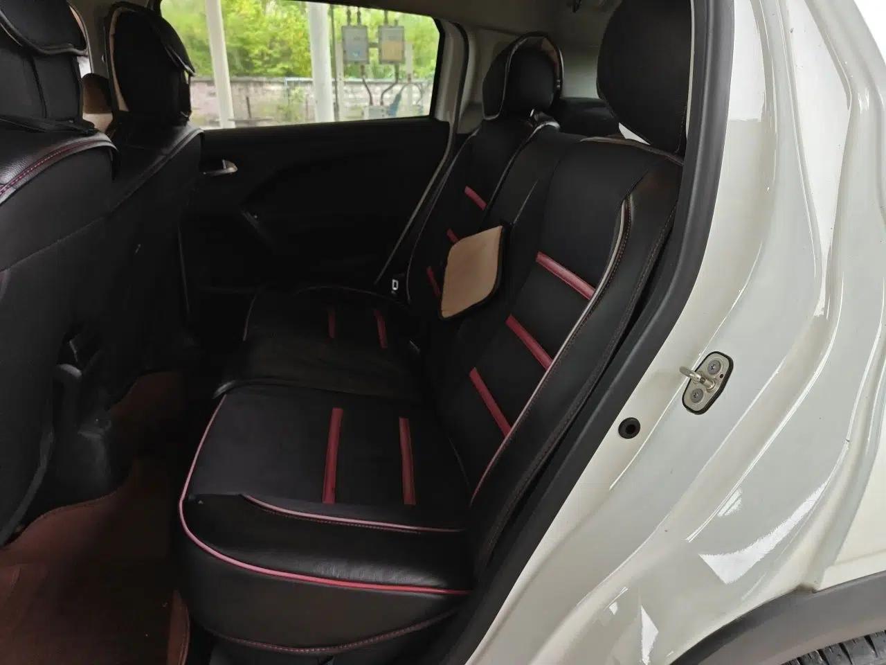 Citroen C3-XR 2015 1.6L Automatic Fashion Model — миниатюра 18