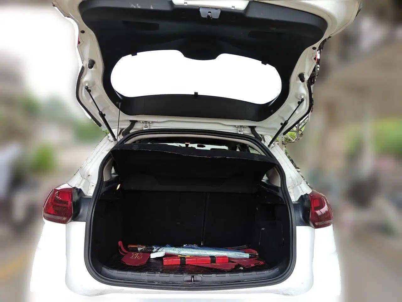 Citroen C3-XR 2015 1.6L Automatic Fashion Model — миниатюра 20