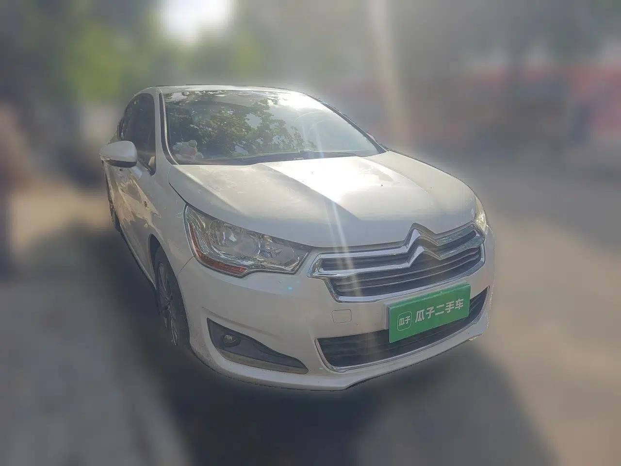 Citroen C4L 2015 1.8L Automatic Luxury Edition — миниатюра 3