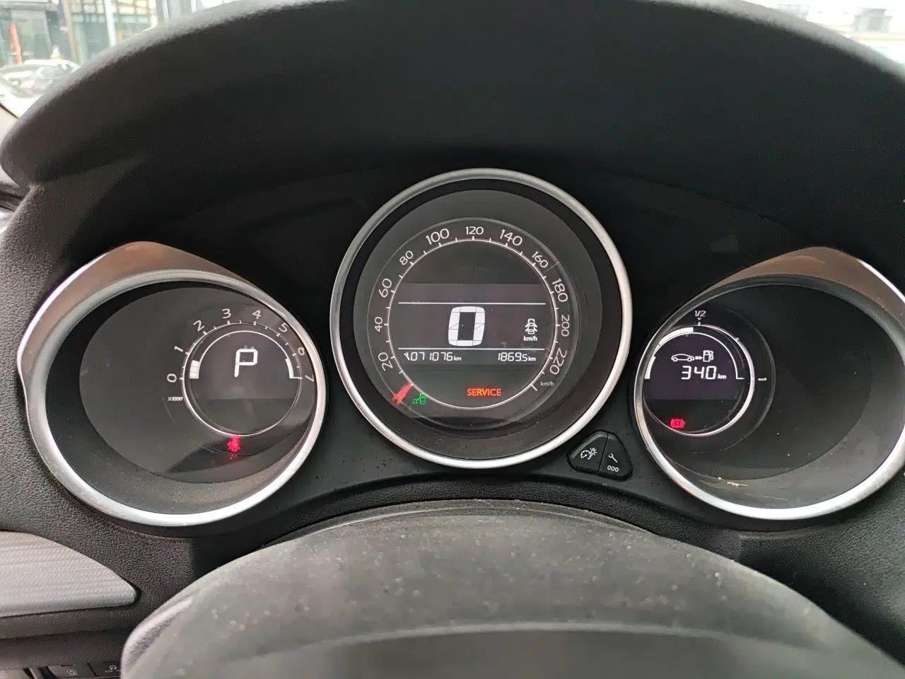 Citroen C4L 2016 1.2T Automatic Elite Model — миниатюра 12