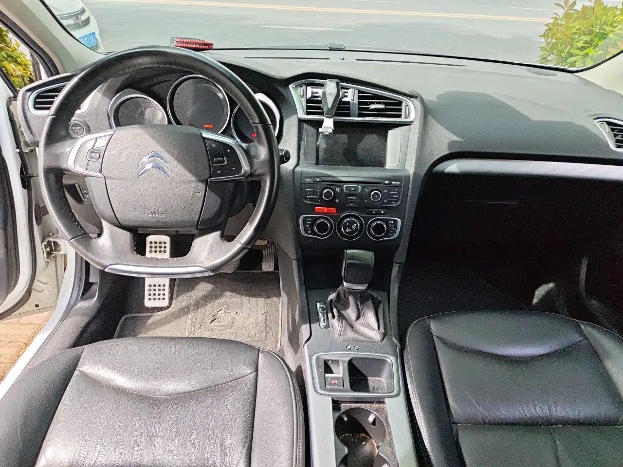 Citroen C4L 2016 1.2T Automatic Elite Model — миниатюра 10
