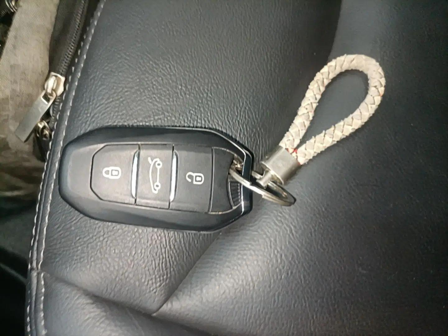 Citroen C4L 2016 1.2T Automatic Elite Model — миниатюра 12