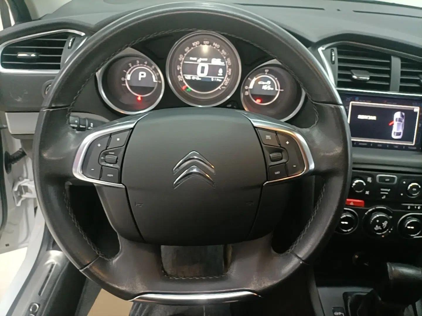 Citroen C4L 2016 1.2T Automatic Elite Model — миниатюра 14