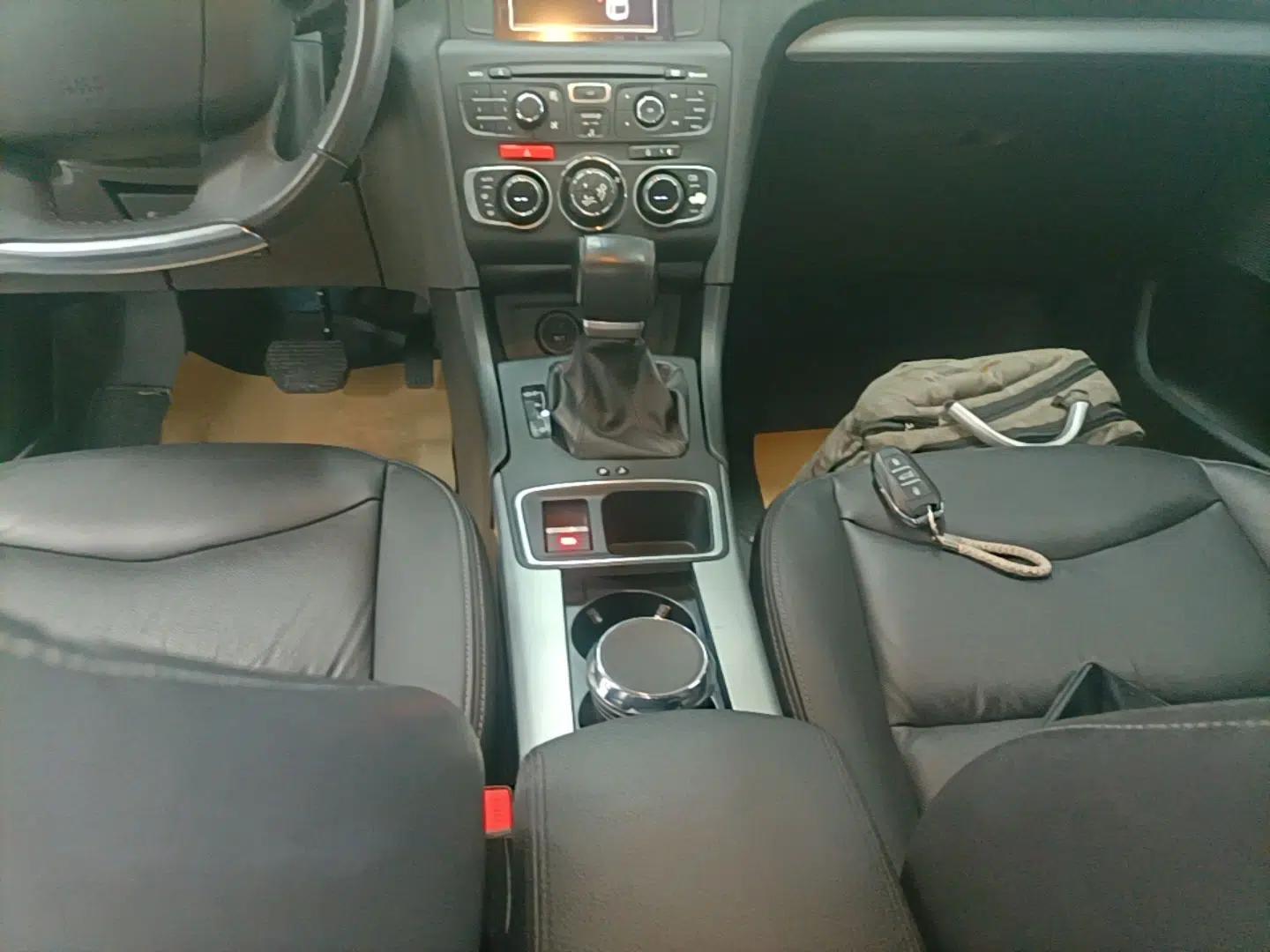 Citroen C4L 2016 1.2T Automatic Elite Model — миниатюра 17
