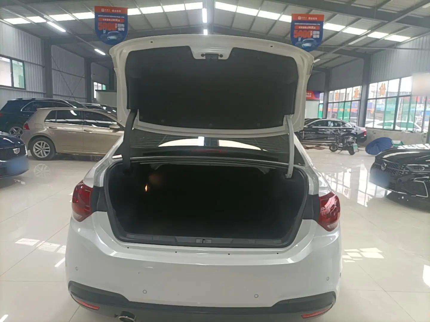 Citroen C4L 2016 1.2T Automatic Elite Model — миниатюра 22