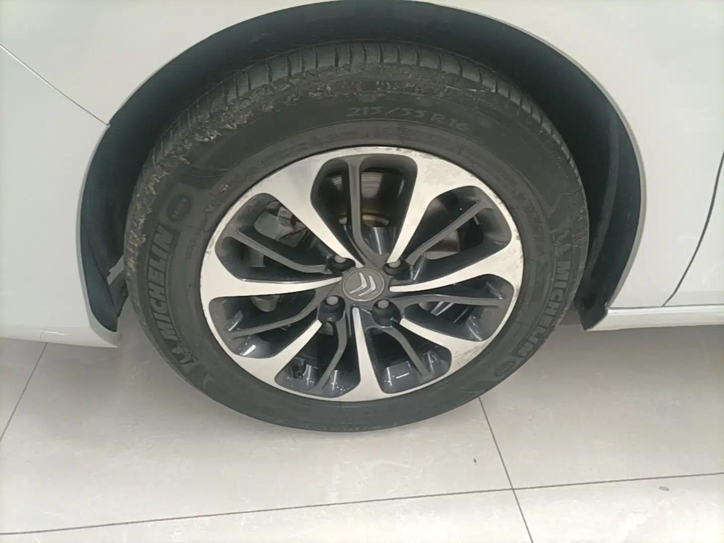 Citroen C4L 2016 1.2T Automatic Elite Model — миниатюра 8