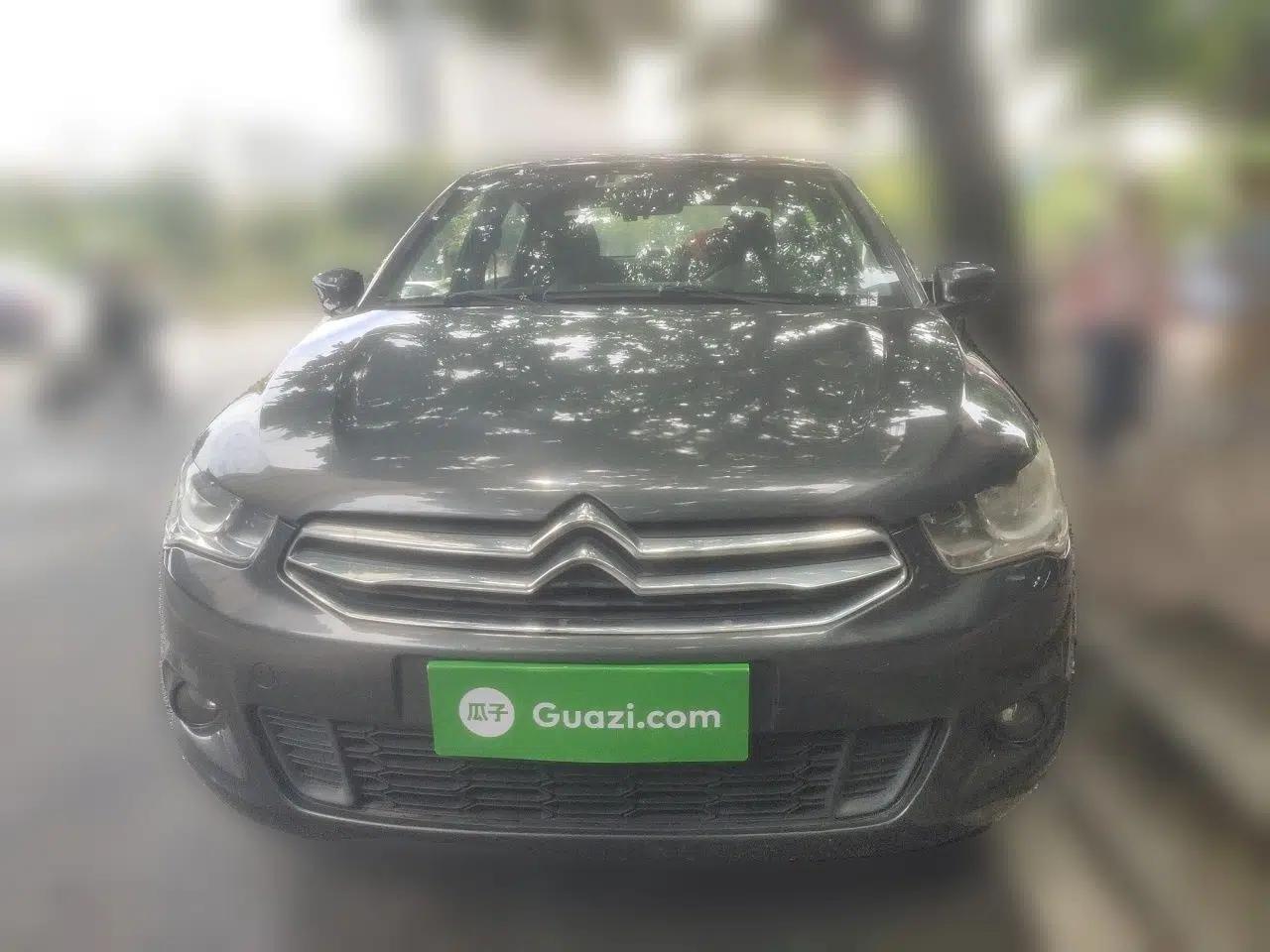 Citroen Elysee 2015 Zhishang Edition 1.6L Manual Fashion Model — миниатюра 2