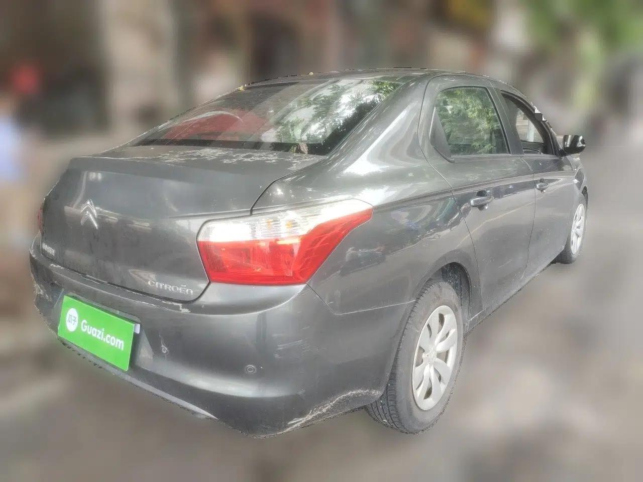Citroen Elysee 2015 Zhishang Edition 1.6L Manual Fashion Model — миниатюра 6
