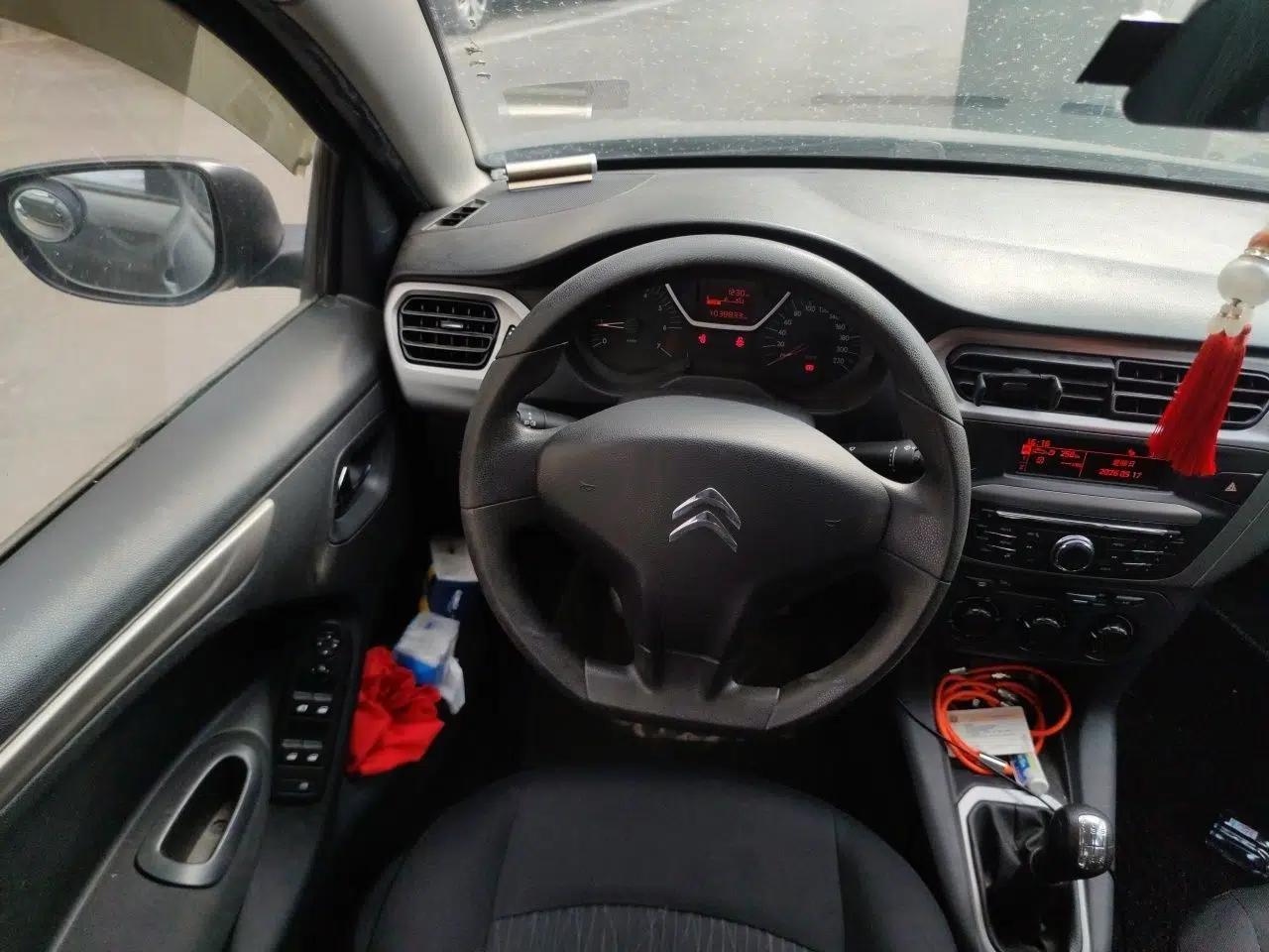 Citroen Elysee 2014 1.6L Manual Comfort Model — миниатюра 11