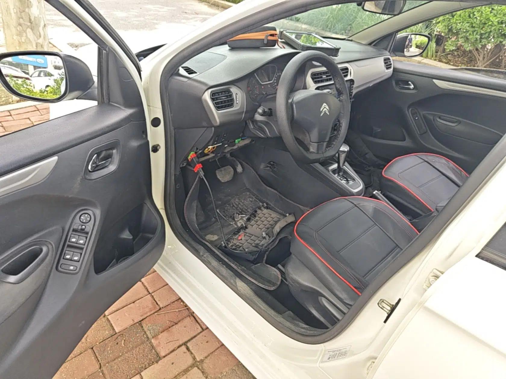 Citroen Elysee 2016 1.6L Automatic Comfort Model — миниатюра 19