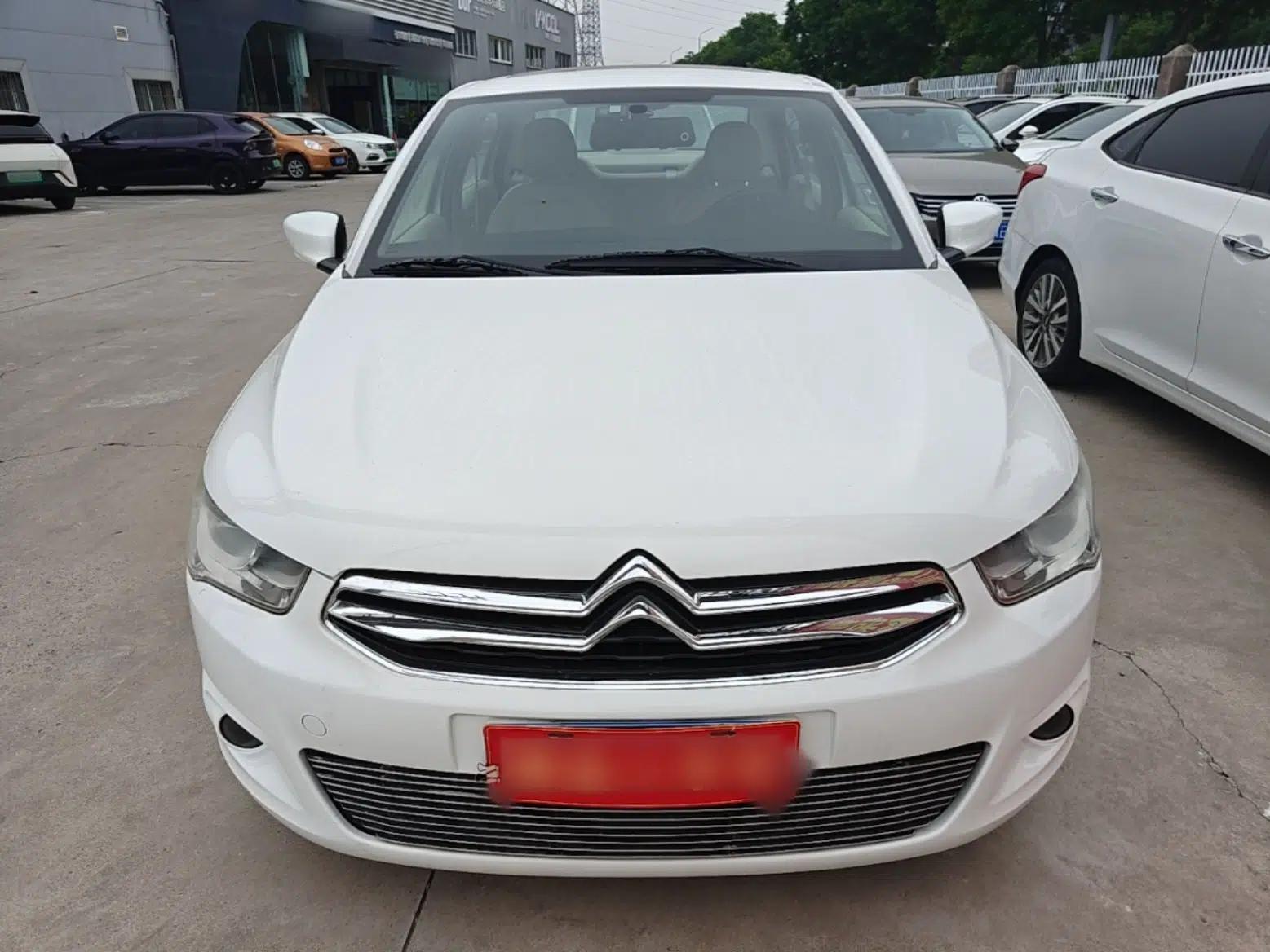 Citroen Elysee 2016 1.6L Manual Fashion Edition — миниатюра 2