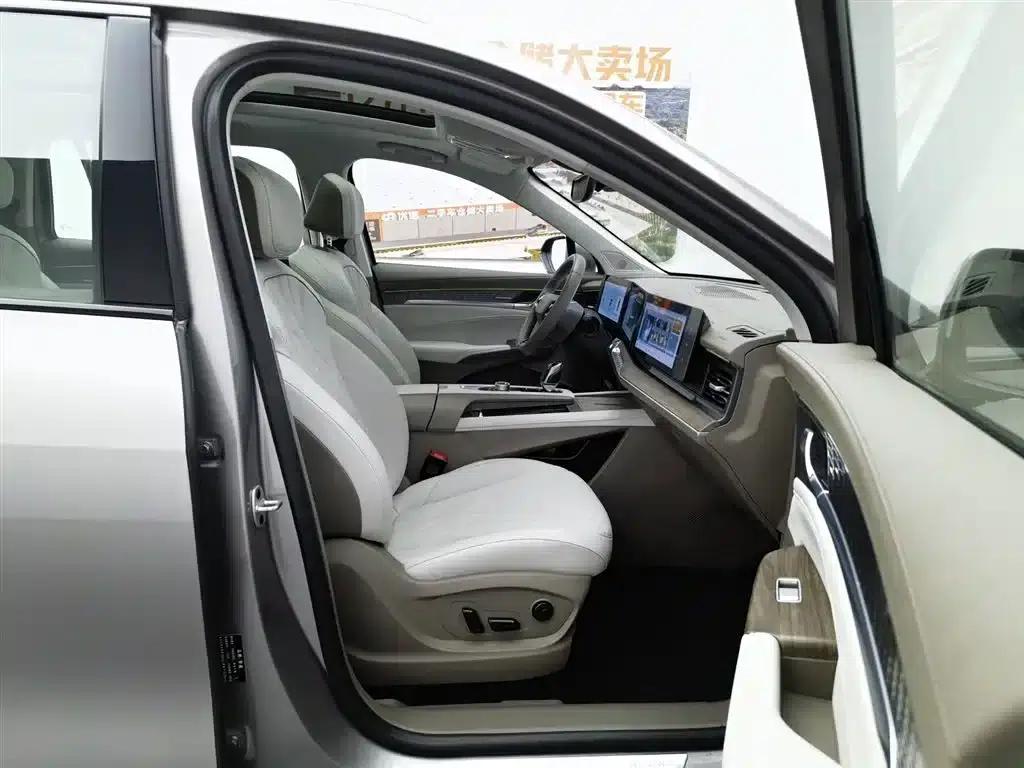 Roewe RX9 2023 2.0T 2WD Premium Edition — миниатюра 23