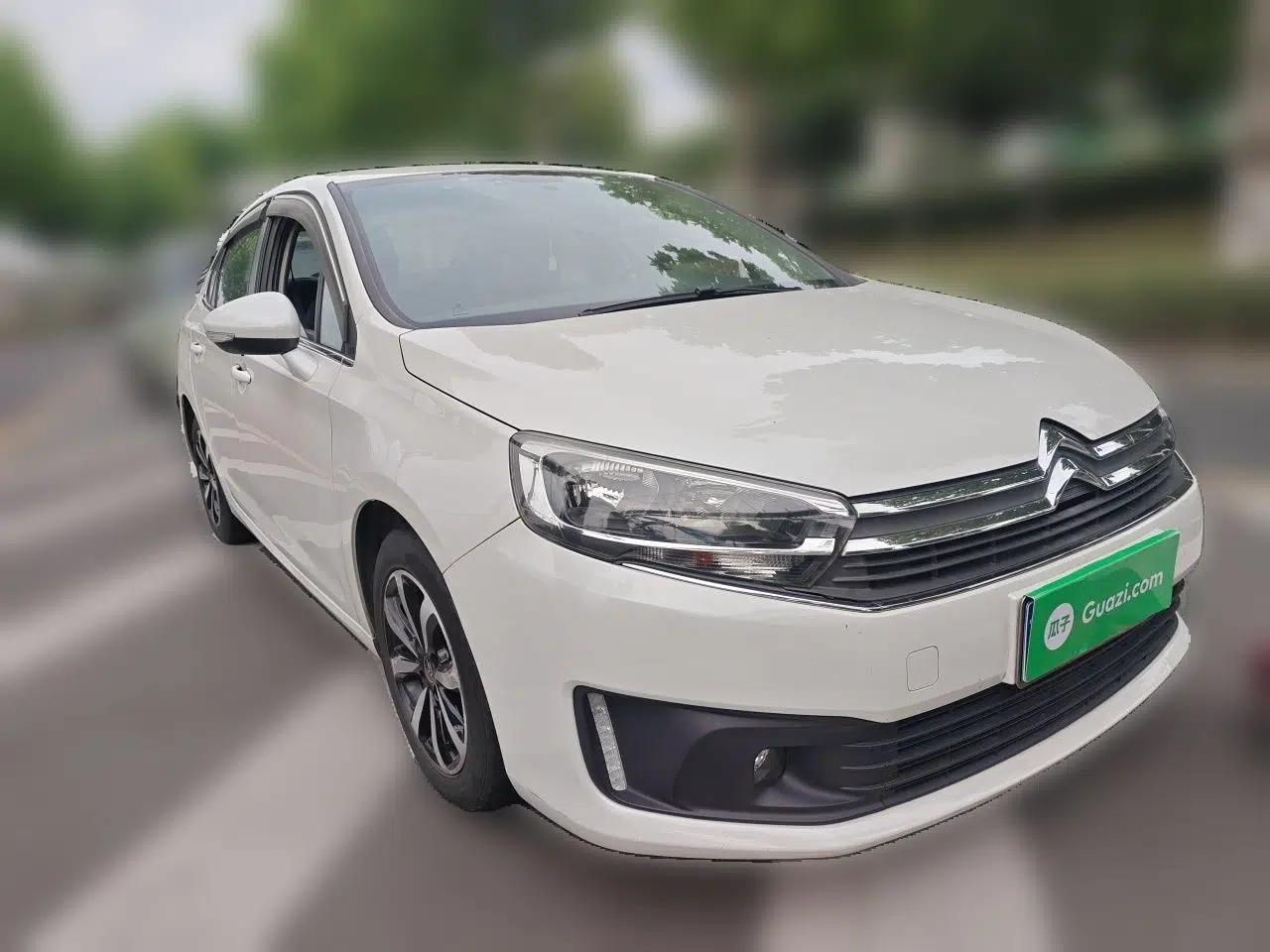 Citroen C4 Sega 2018 1.6L Manual Luxury Model — миниатюра 3