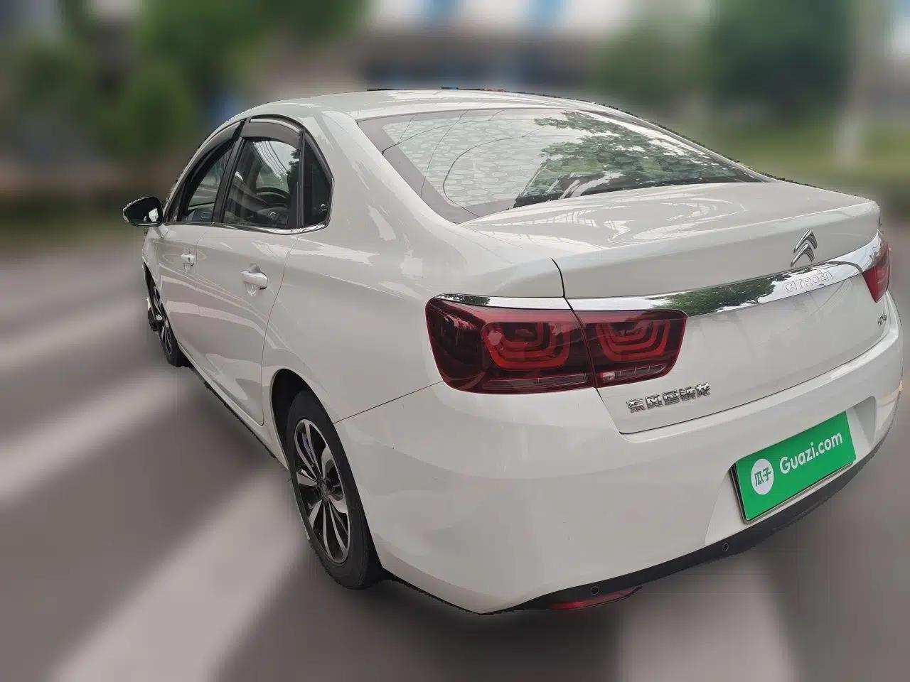 Citroen C4 Sega 2018 1.6L Manual Luxury Model — миниатюра 4