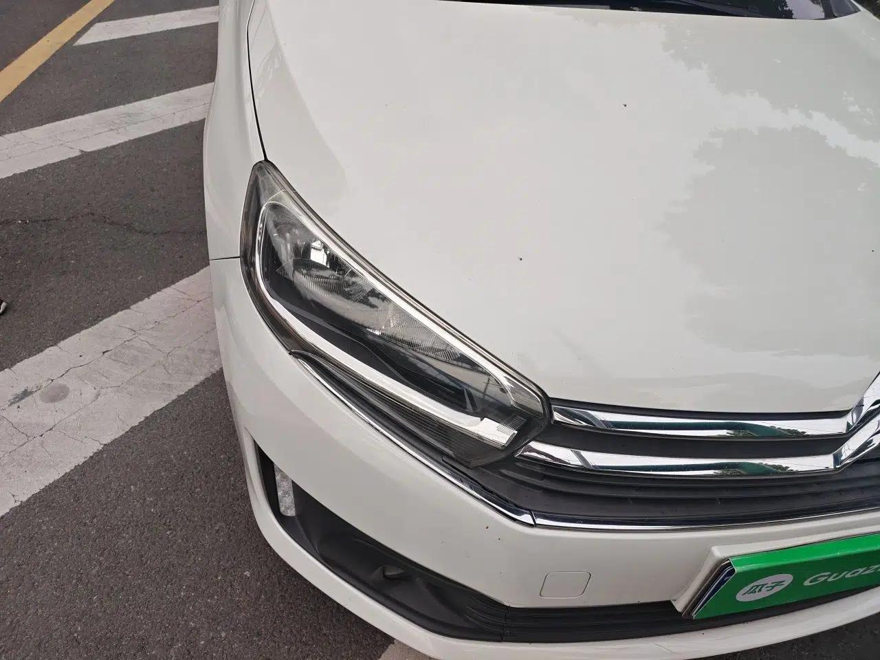 Citroen C4 Sega 2018 1.6L Manual Luxury Model — миниатюра 7