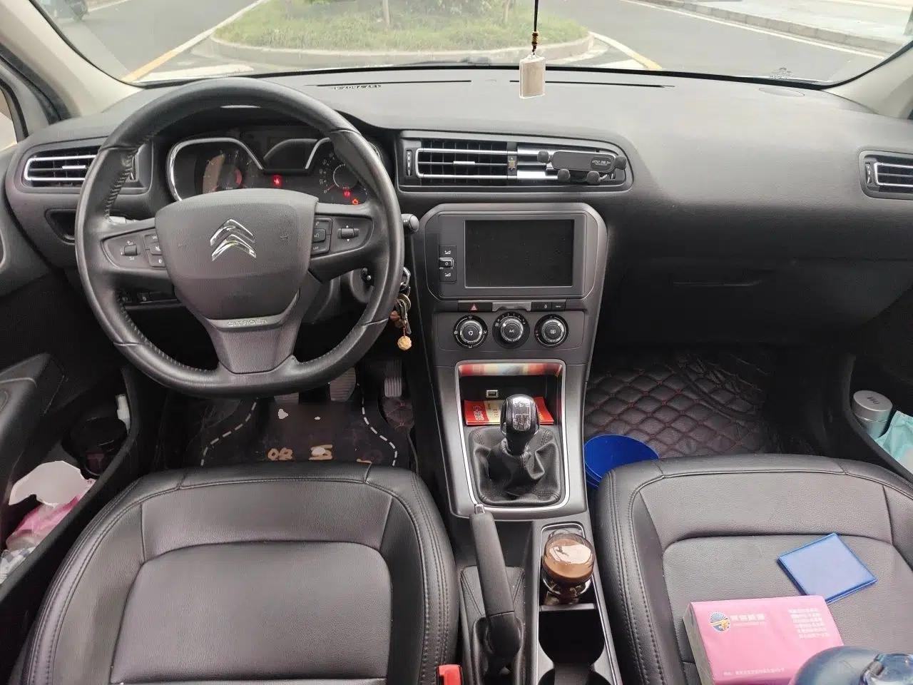 Citroen C4 Sega 2018 1.6L Manual Luxury Model — миниатюра 10