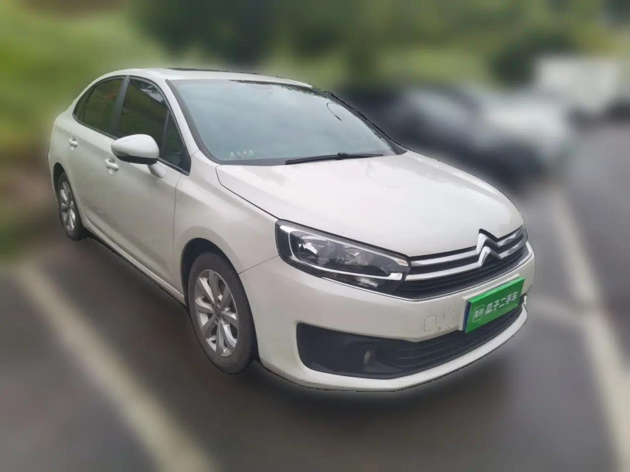 Citroen C4 Sega 2016 1.6L Manual Comfort Model — миниатюра 3