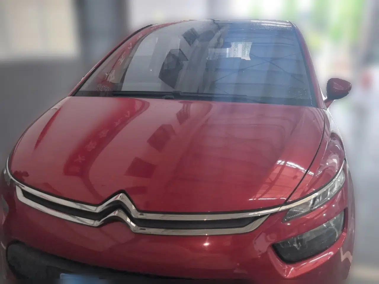 Citroen C4 Picasso 2015 1.6T Fashion Model 5 Seats — миниатюра 2