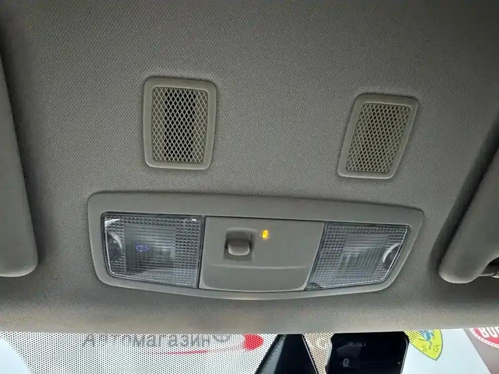 Outlander 2021 2.0L 2WD Comfortline 5-seater — миниатюра 14