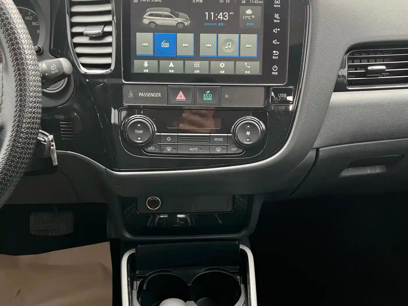 Outlander 2021 2.0L 2WD Enjoy Edition 5-seater — миниатюра 10