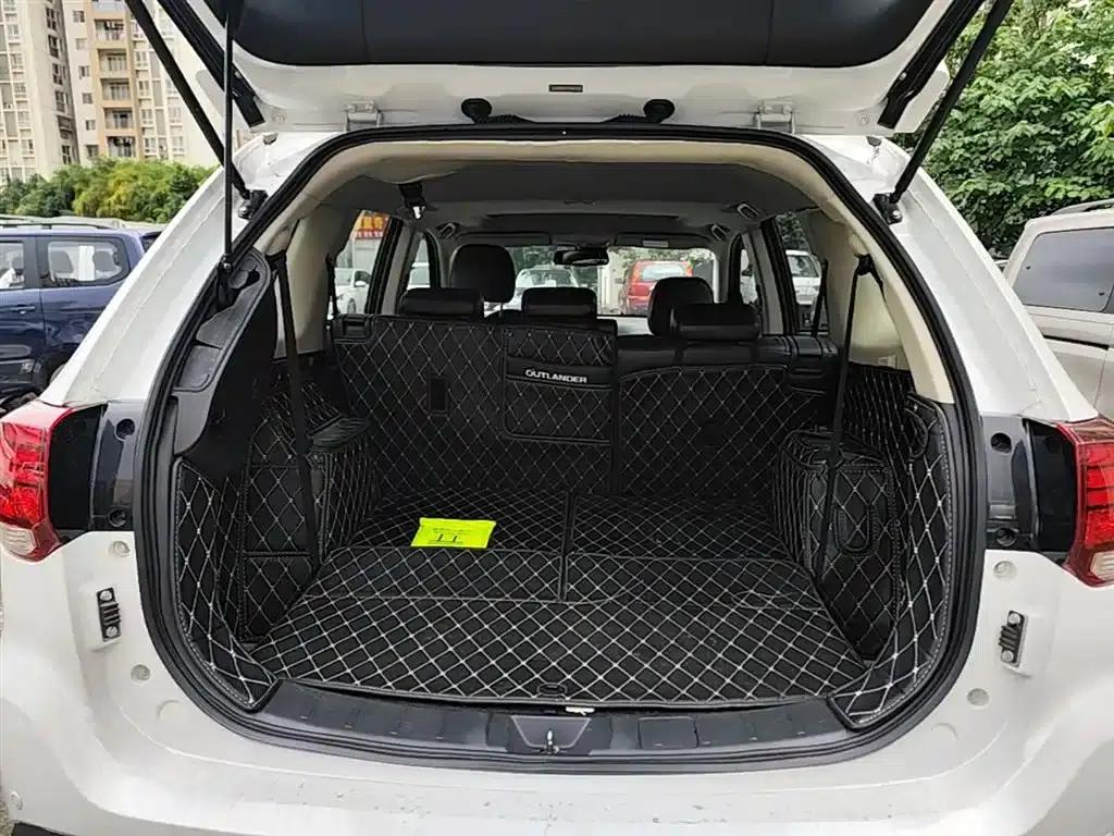Outlander 2019 2.4L 4WD Enjoy Edition 7-seater National VI Emission Standard — миниатюра 19
