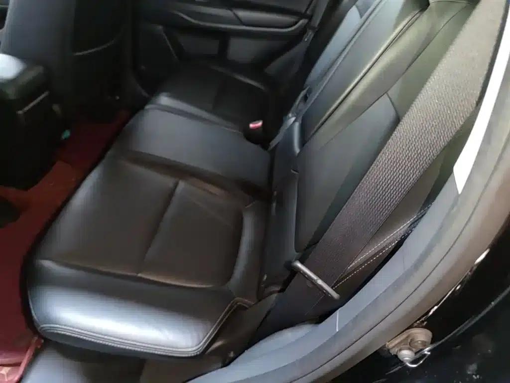 Outlander 2016 2.4L 4WD Elite Edition 5-seater — миниатюра 17