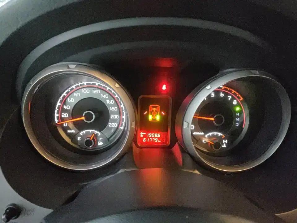 2019 Pajero Imported 3.0L Automatic Premium Edition — миниатюра 3