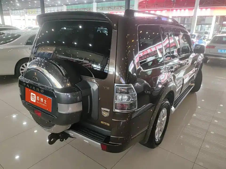 2019 Pajero Imported 3.0L Automatic Premium Edition — миниатюра 6