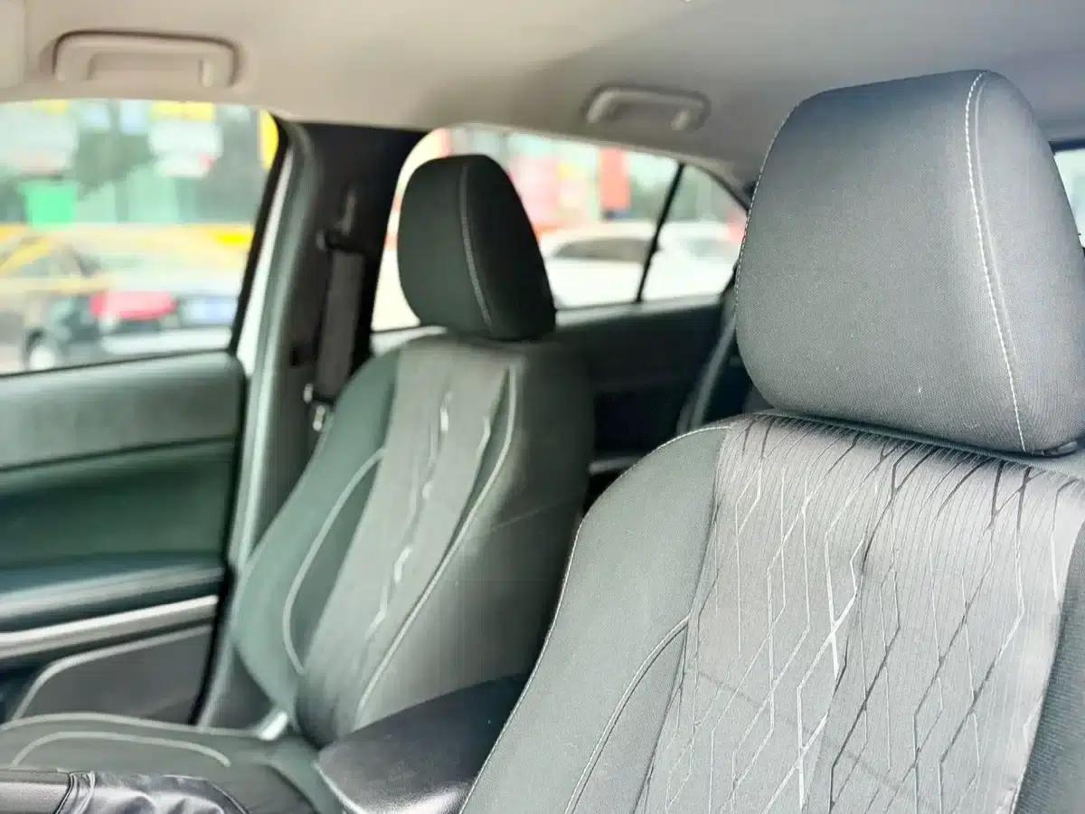 Eclipse Cross 2021 1.5T CVT 2WD Fearless Edition — миниатюра 17