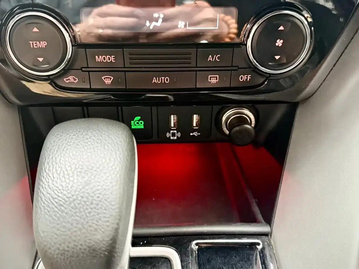Eclipse Cross 2021 1.5T CVT 2WD Fearless Edition — миниатюра 19