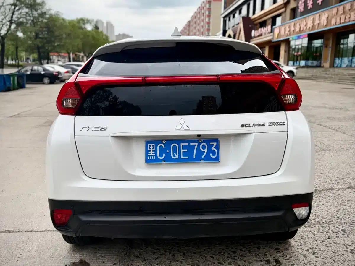Eclipse Cross 2021 1.5T CVT 2WD Fearless Edition — миниатюра 5