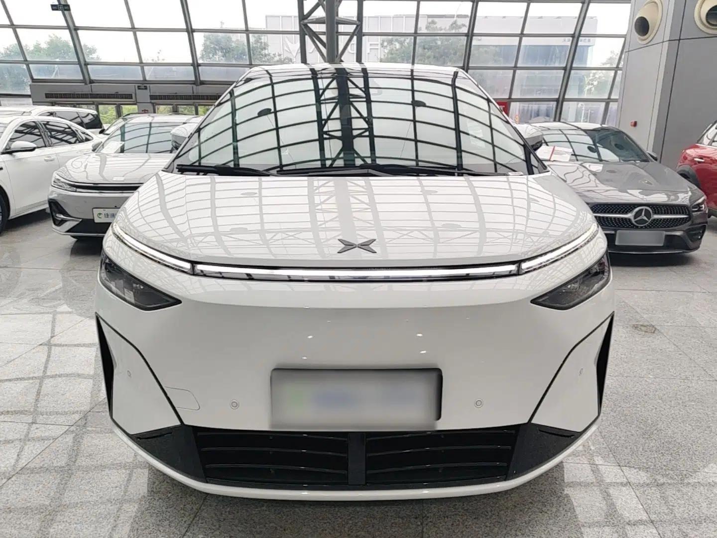 XPeng X9 2026 Model—Range-Extended Version 1602 Ultra — миниатюра 2