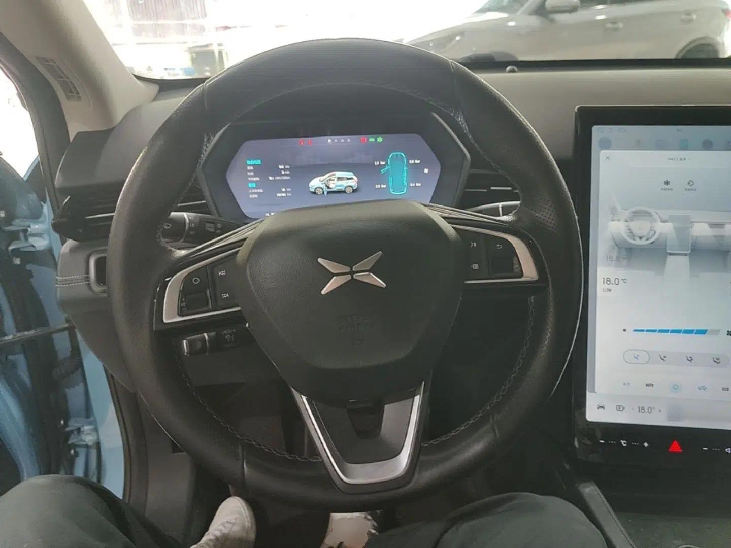 XPeng G3 2020 460i Luxury Edition — миниатюра 14