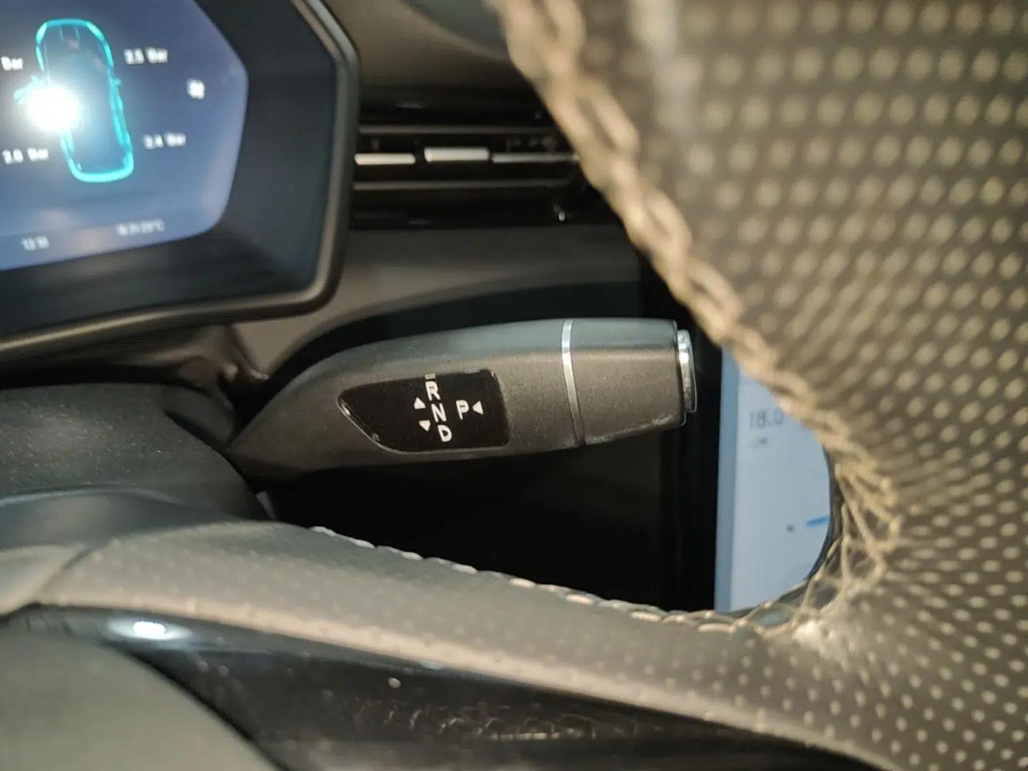 XPeng G3 2020 460i Luxury Edition — миниатюра 17