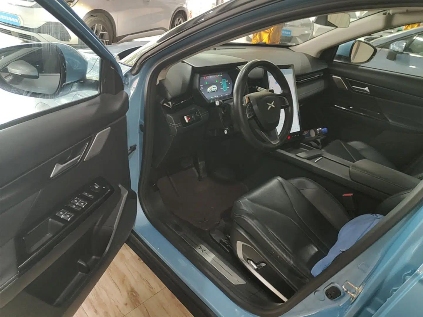 XPeng G3 2020 460i Luxury Edition — миниатюра 19