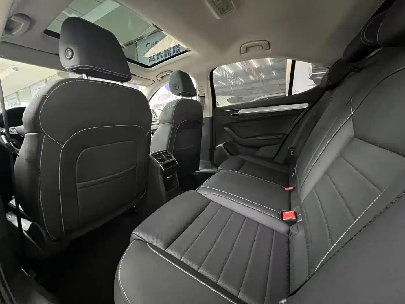 Superb 2024 TSI280 DSG Premium Edition — миниатюра 7