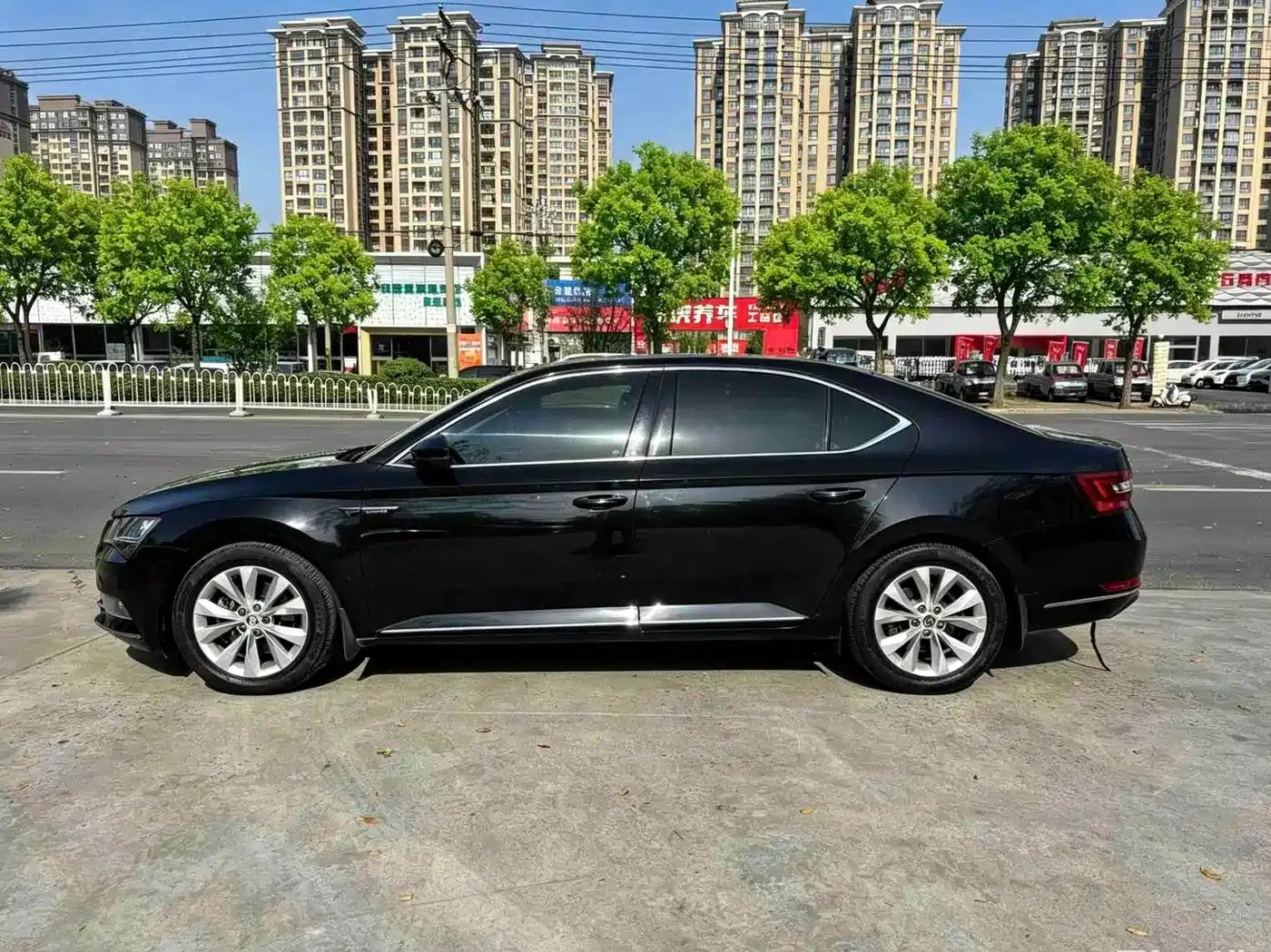 Superb 2018 TSI280 DSG Comfort Edition (National V Emission Standard) — миниатюра 3